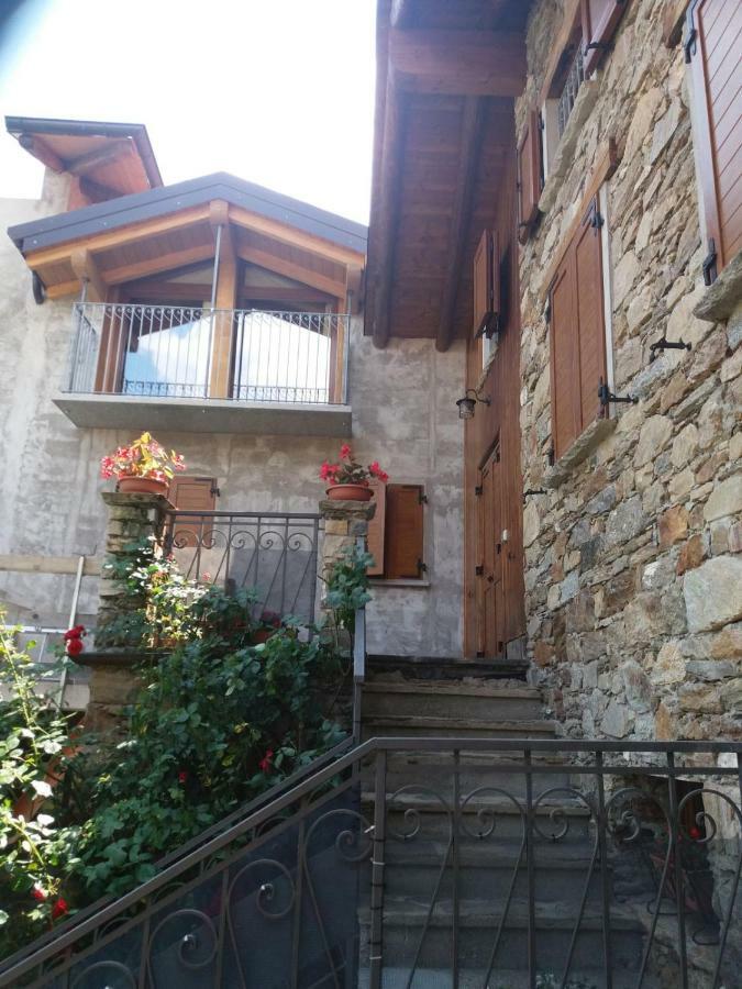 Agriturismo Piccolo Paradiso Pianello Del Lario Ngoại thất bức ảnh